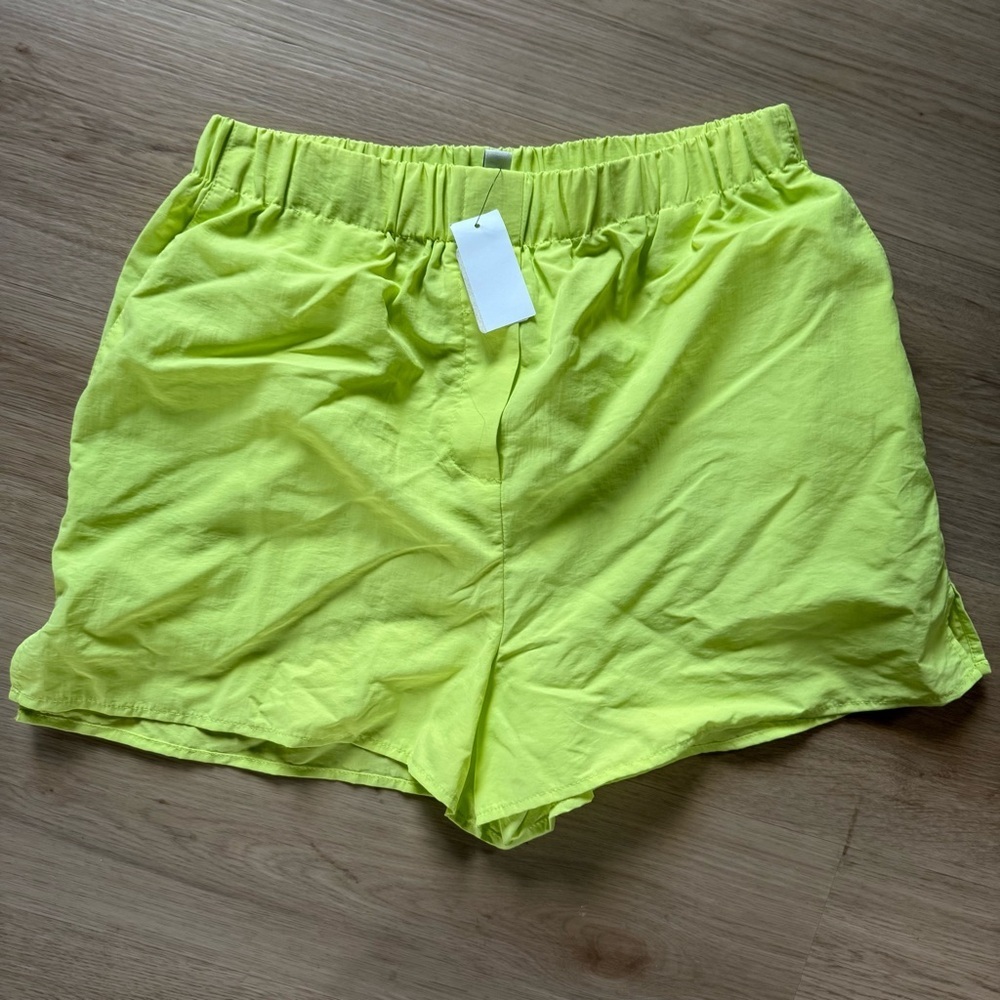 ASOS Topshop Relaxed Boxer Shorts Sz 6 Neon Green NEW